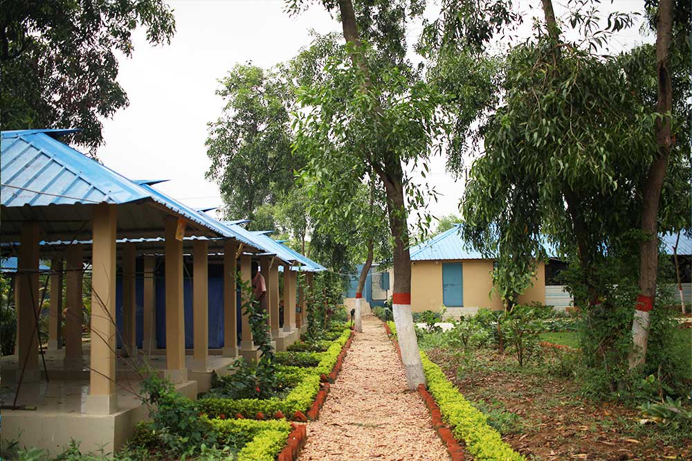 Bikers-Camping-Tent-1